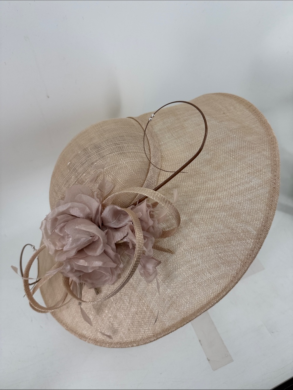 JACQUES VERT Elegant Women's Wide-Brim Floral Occasion Hat in Blush